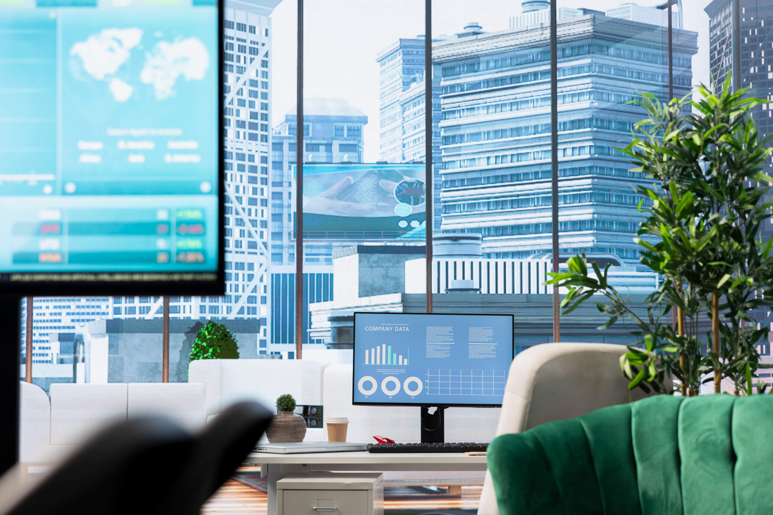 חברה בפולין