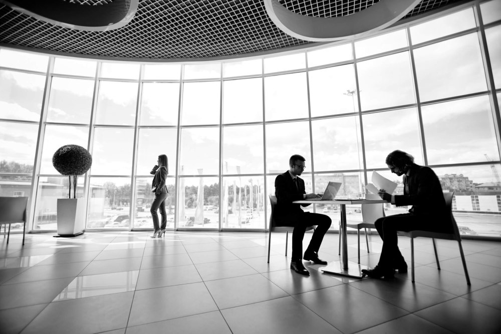 הקמת חברה בפולין